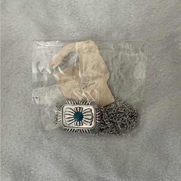 Long silver and turquoise necklace NWT - Picture 4 of 8